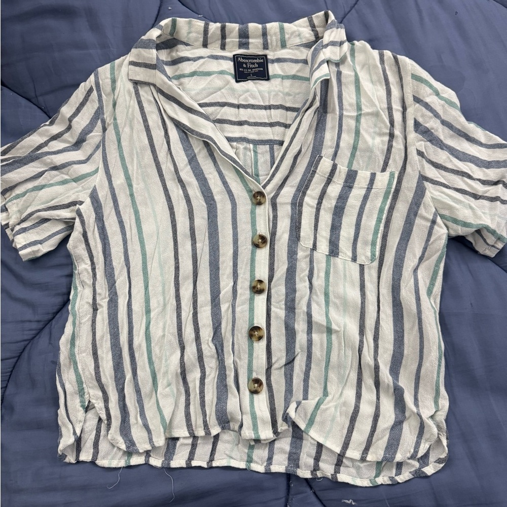 Abercrombie & Fitch Blue and White Striped Button-Down Shirt